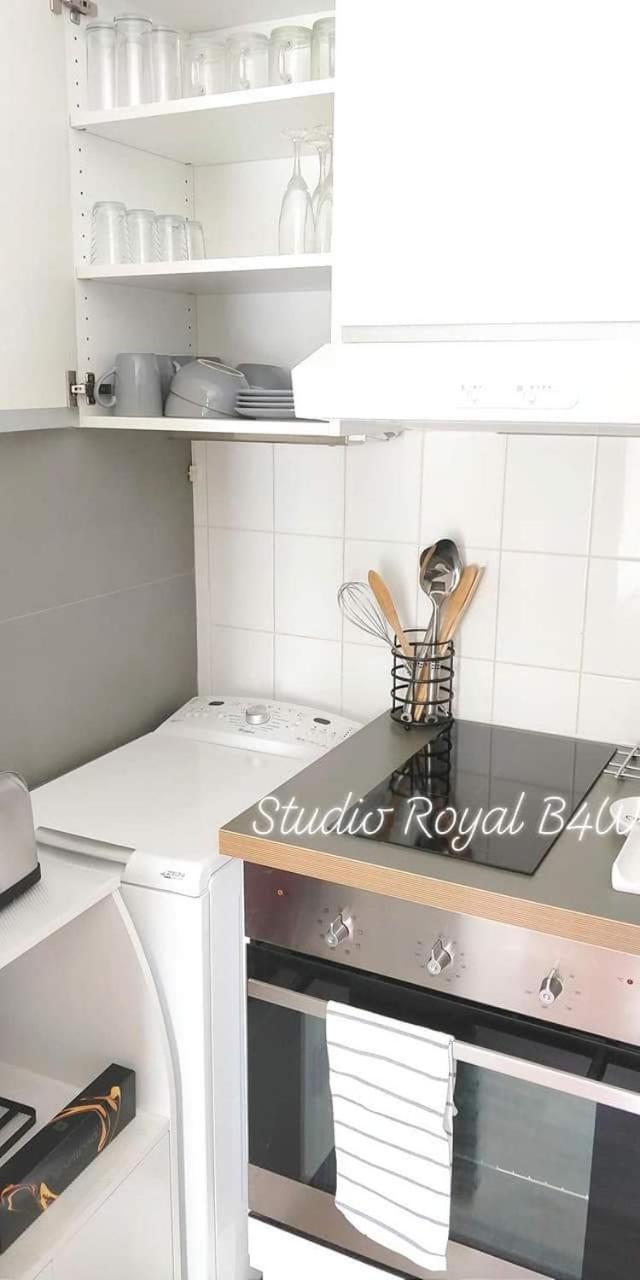 Studio Royal By Beds4Wanderlust - Place Du Marche Avec Parking Prive Fontainebleau Oda fotoğraf