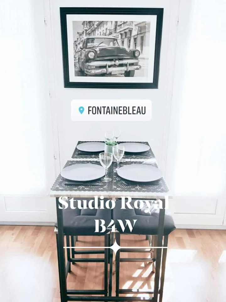 Studio Royal By Beds4Wanderlust - Place Du Marche Avec Parking Prive Fontainebleau Oda fotoğraf
